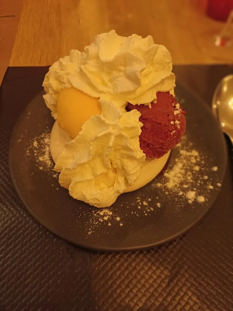 Vacherin Aux Trois Sorbets